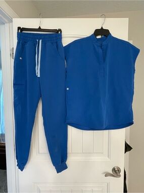 Figs scrub set Rafaella oversized Scrub Top Blue Zamora joggers xxs royal blue